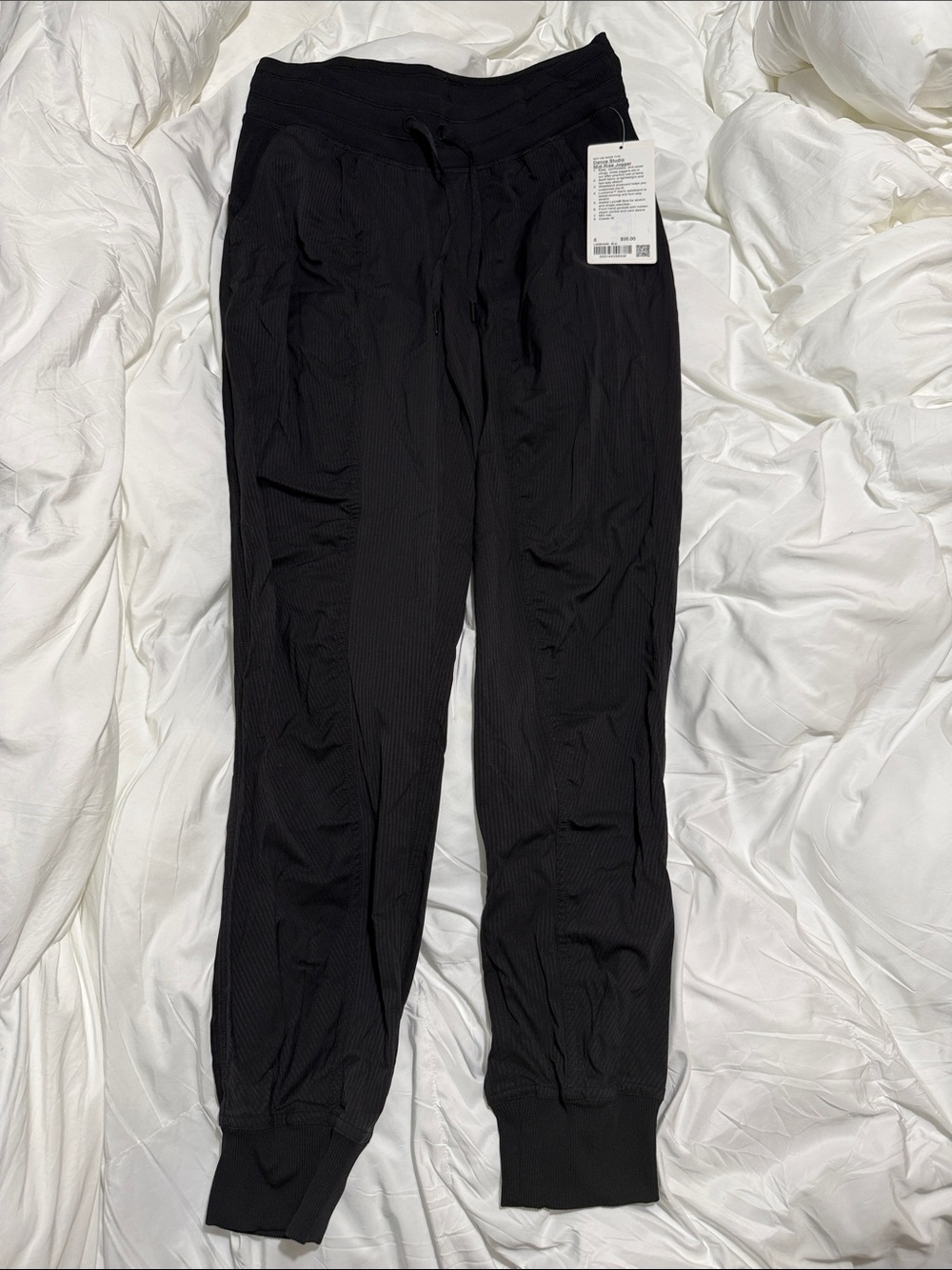 Lululemon black dance studio mid rise jogger size 6